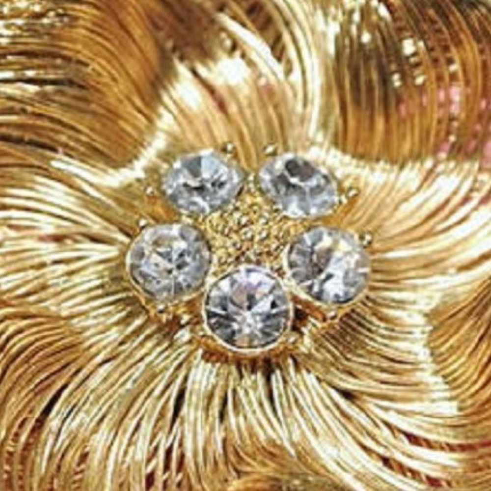 Mmonet Vintage Spun Gold Wire Brooch